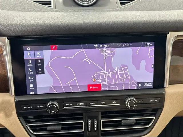 2021 Porsche Macan S