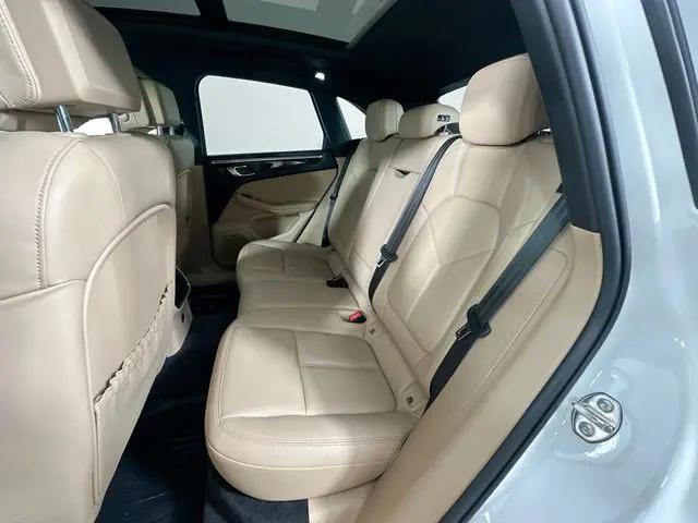 2021 Porsche Macan S