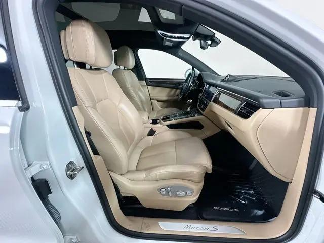 2021 Porsche Macan S