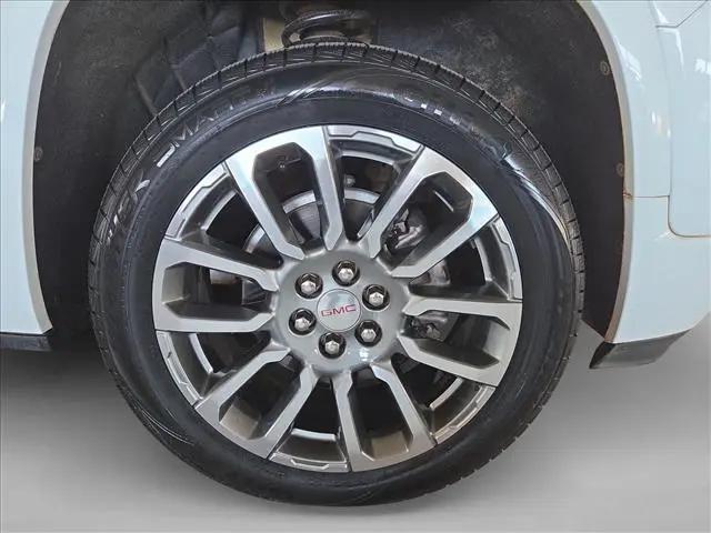 2023 GMC Acadia FWD Denali