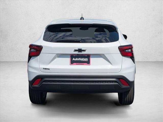 New 2026 Chevrolet Trax FWD LS Front Wheel Drive Sport Utility