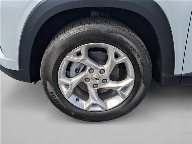 New 2026 Chevrolet Trax FWD LS Front Wheel Drive Sport Utility