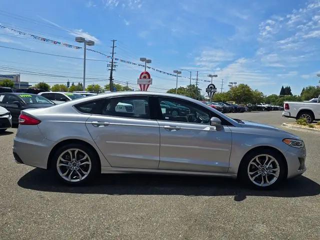 2020 Ford Fusion SEL