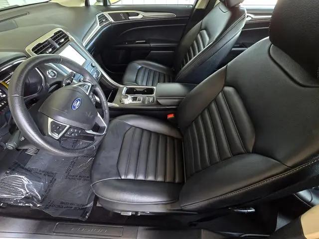 2020 Ford Fusion SEL