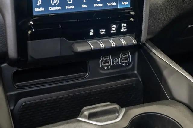 2023 Ram 1500 Big Horn Crew Cab 4x4 57 Box