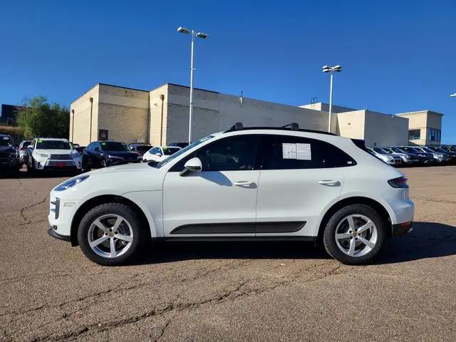 2021 Porsche Macan Macan