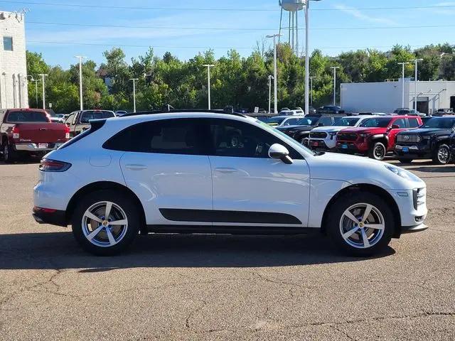 2021 Porsche Macan Macan