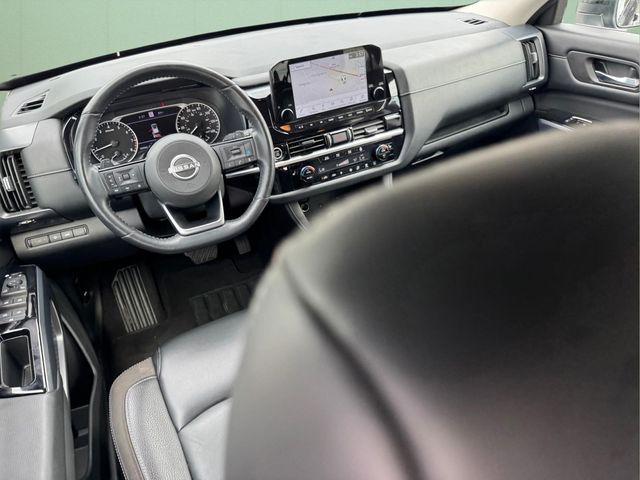 2023 Nissan Pathfinder SL 4WD