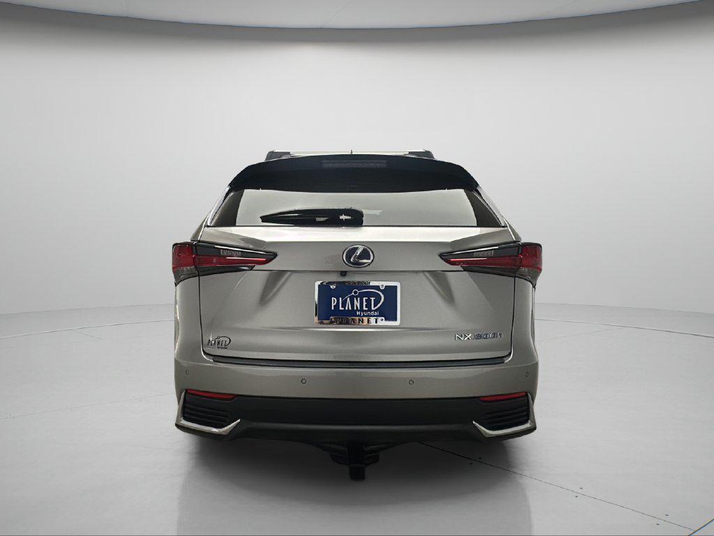 2020 Lexus NX Hybrid 300h - Photo 6