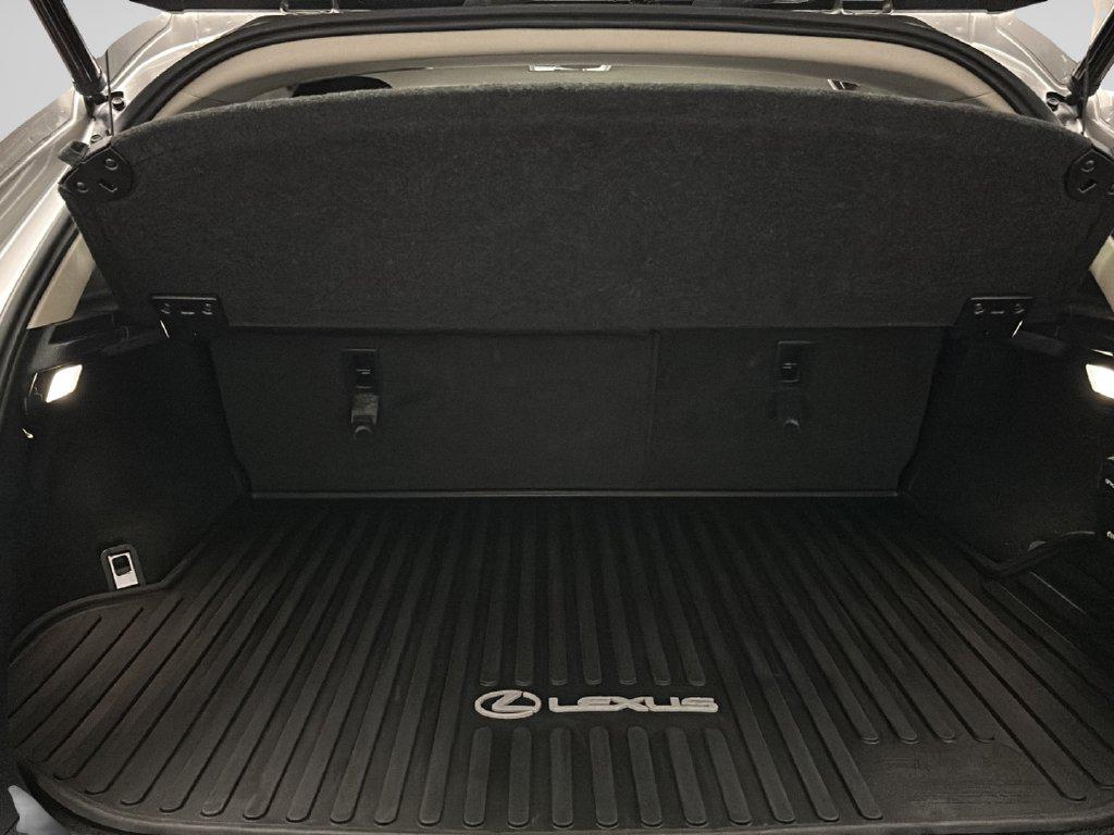 2020 Lexus NX Hybrid 300h - Photo 20