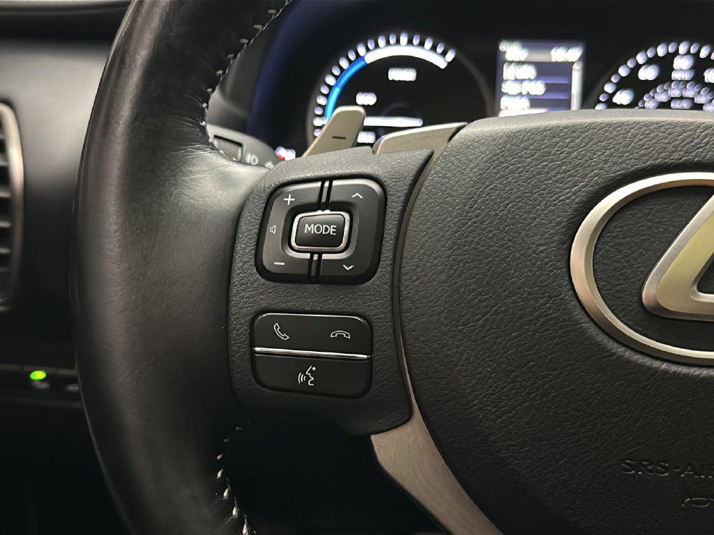 2020 Lexus NX Hybrid 300h - Photo 24