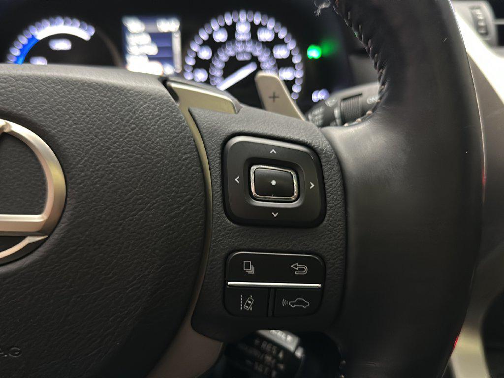 2020 Lexus NX Hybrid 300h - Photo 25