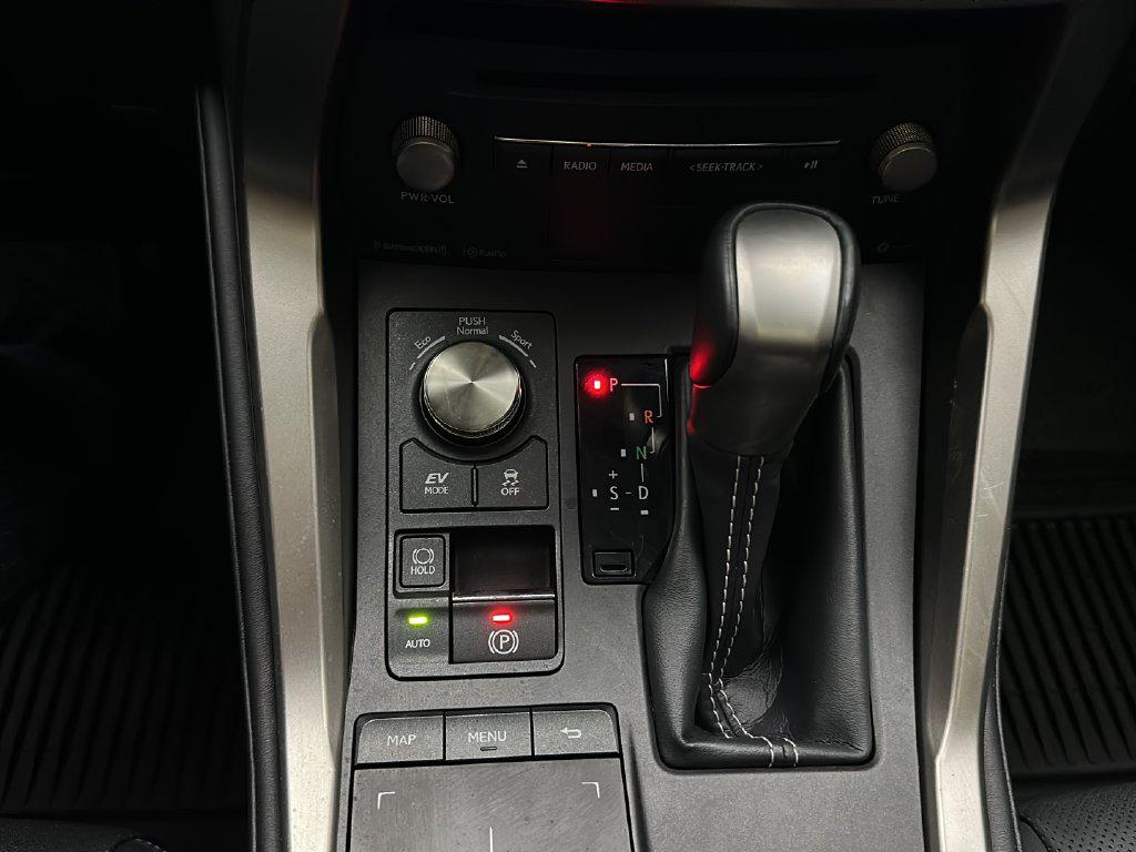 2020 Lexus NX Hybrid 300h - Photo 31