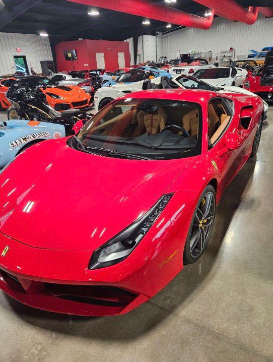 /2017 Ferrari 488-GTB