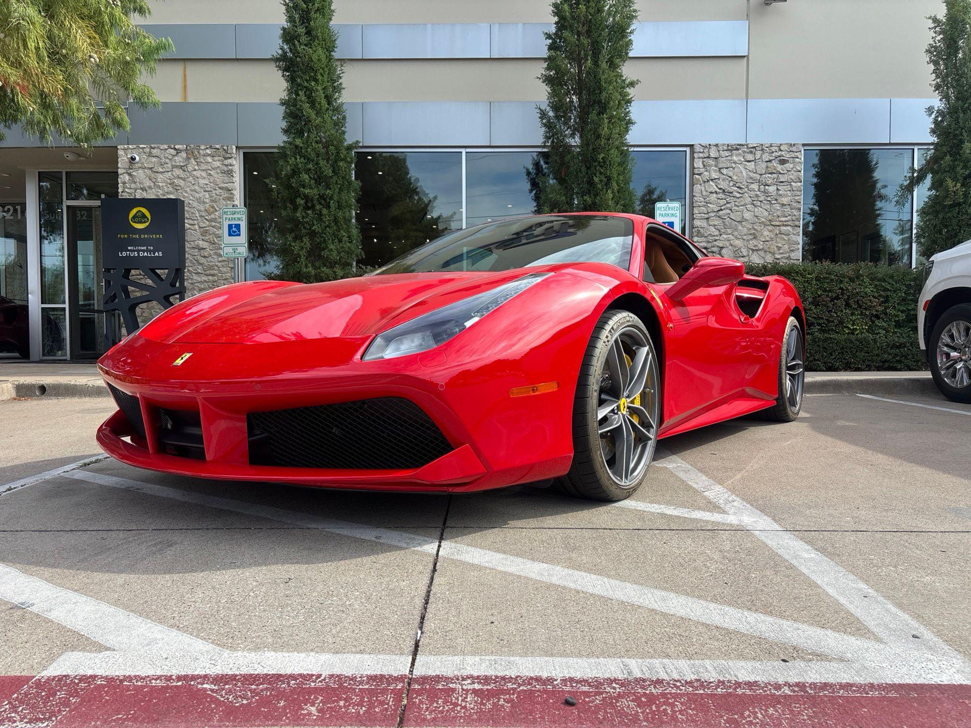 /2017 Ferrari 488-GTB