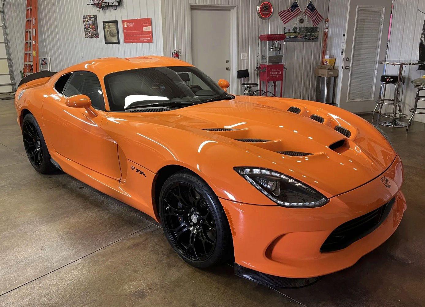 /2014 Dodge SRT-Viper