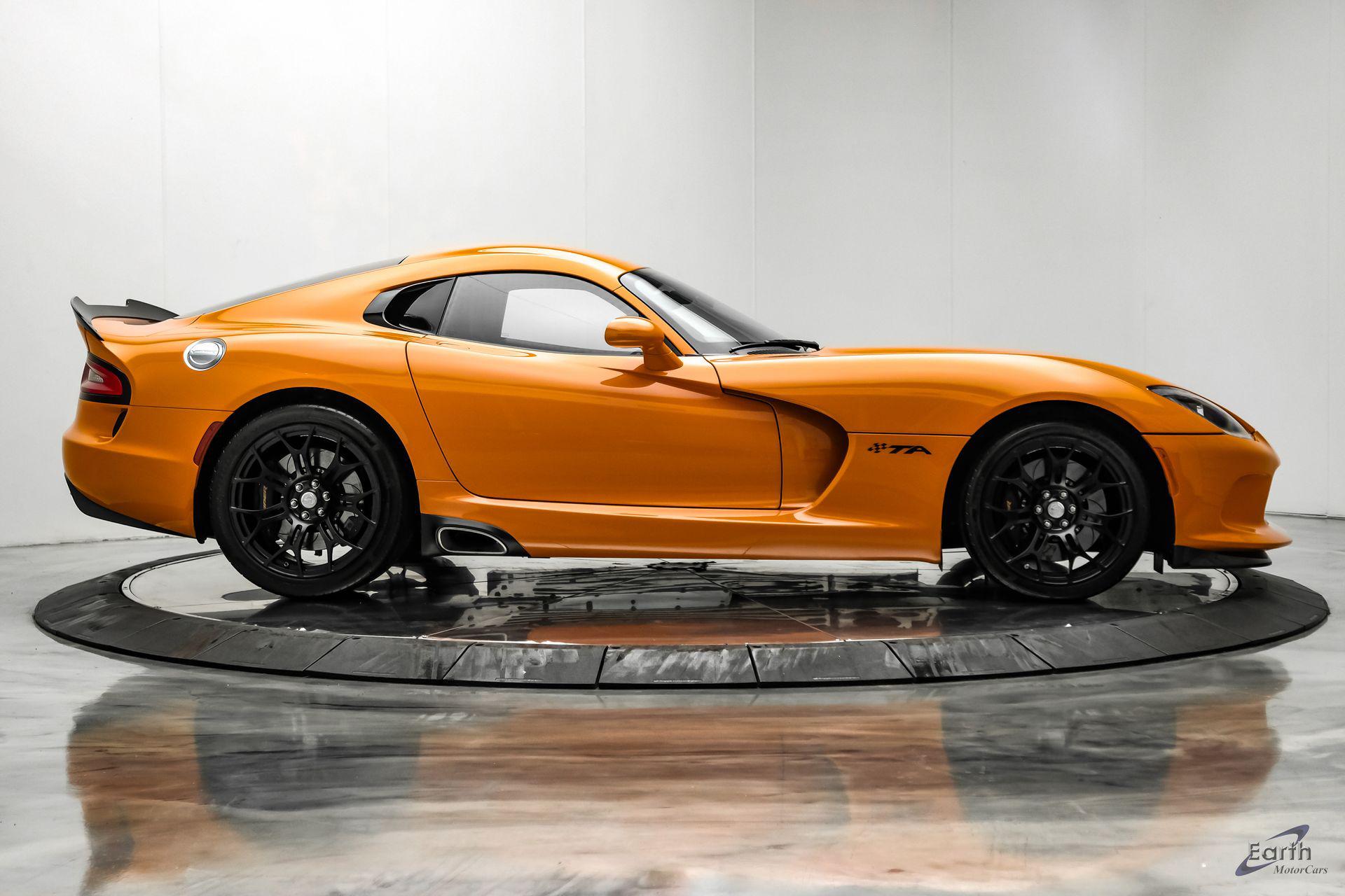2014 Dodge Viper - Photo 23
