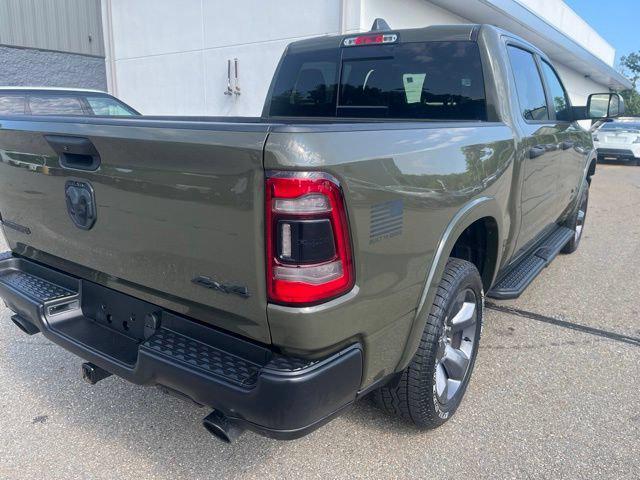 2021 Ram 1500 Big Horn Crew Cab 4x4 5'7" Box