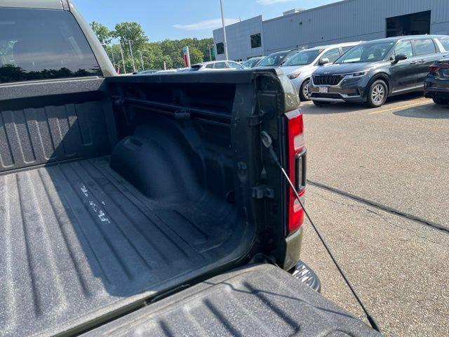 2021 Ram 1500 Big Horn Crew Cab 4x4 5'7" Box