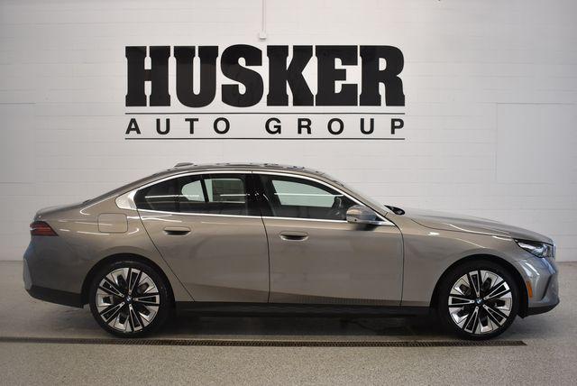 2027 BMW 5 Series 530i xDrive for sale in Lincoln, NE