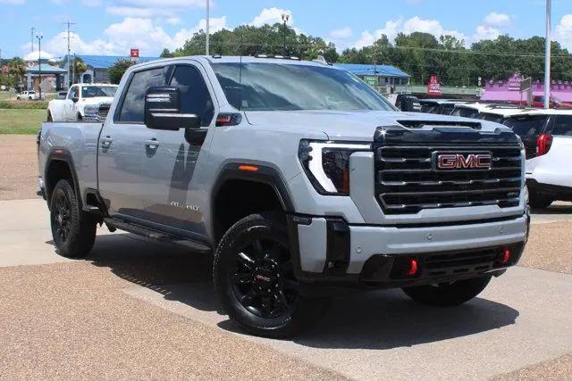 2025 GMC Sierra 2500HD 4WD Crew Cab Standard Bed AT4 for sale in Natchez, MS