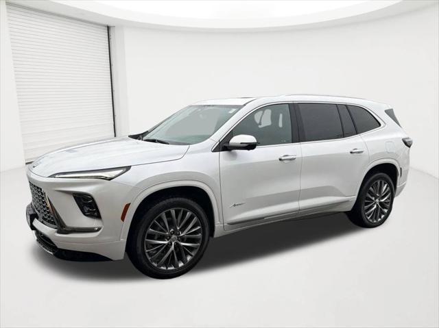2025 Buick Enclave Avenir FWD for sale in NEW LONDON, CT