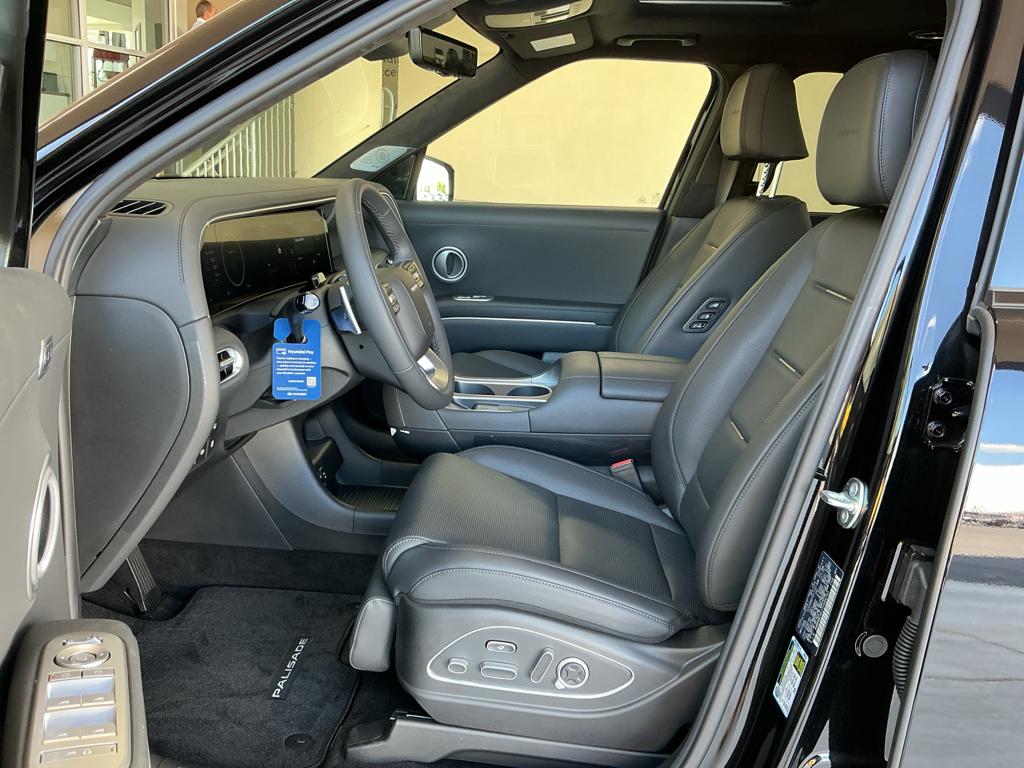 2026 Hyundai Palisade Calligraphy - Photo 13