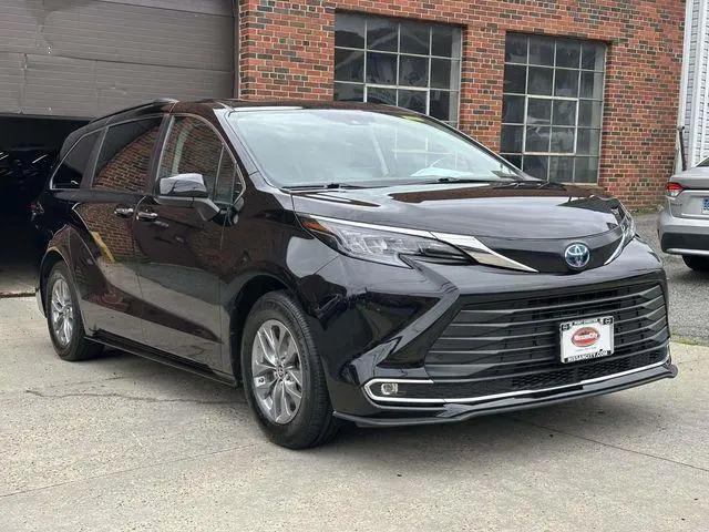 2024 Toyota Sienna XLE for sale in Port Chester, NY