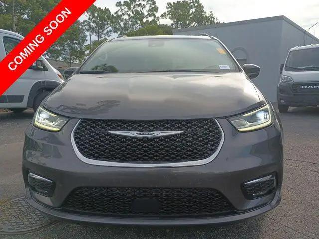 2022 Chrysler Pacifica Touring L for sale in Fort Myers, FL