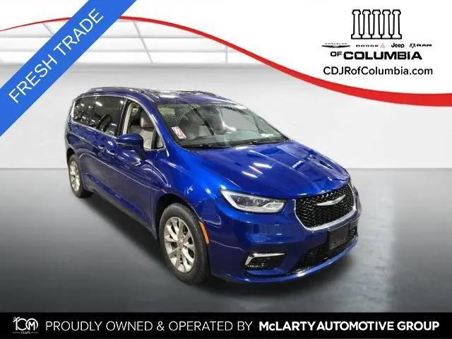 2021 Chrysler Pacifica Touring L AWD for sale in Columbia, MO