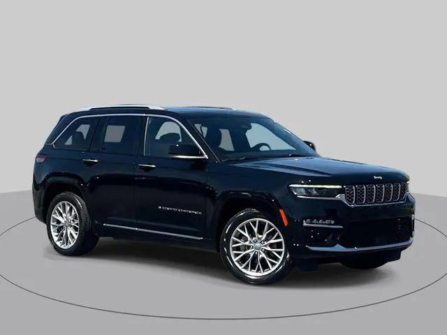 2023 Jeep Grand Cherokee Summit 4x4 for sale in Columbia, TN