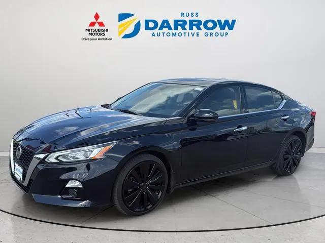 2021 Nissan Altima Platinum Intelligent AWD for sale in Waukesha, WI