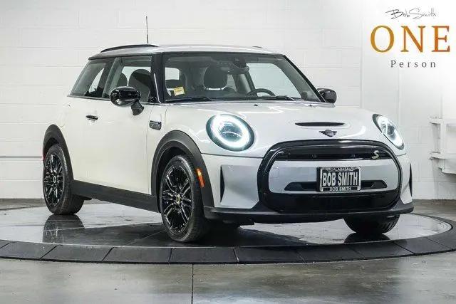 2024 MINI SE Hardtop Cooper for sale in Calabasas, CA