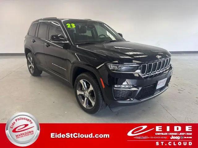 2023 Jeep Grand Cherokee Limited 4x4 for sale in Waite Park, MN
