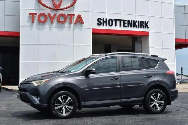 2017 Toyota RAV4 XLE for sale in Quincy, IL