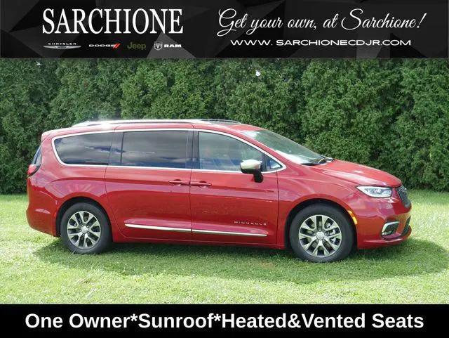 2025 Chrysler Pacifica Hybrid Pinnacle for sale in Dalton, OH