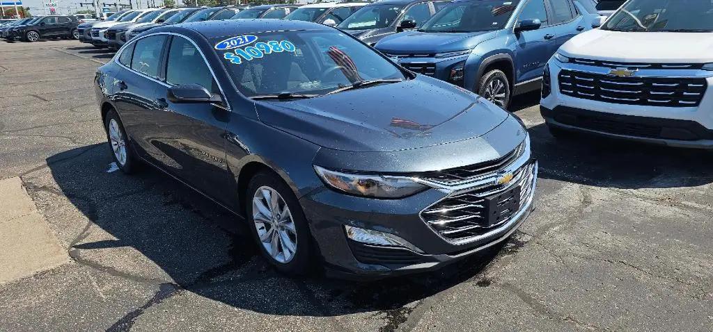 2021 Chevrolet Malibu FWD LT for sale in Warren, MI