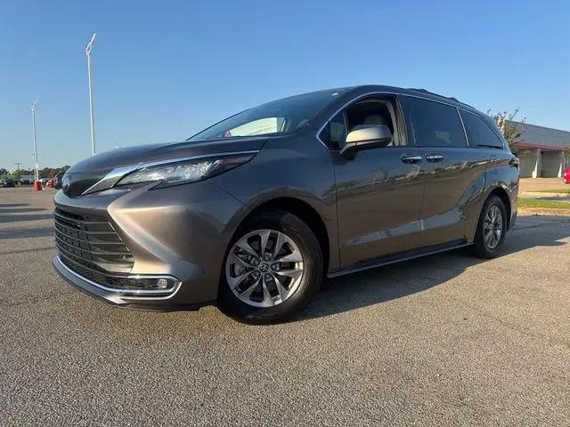 2022 Toyota Sienna XLE for sale in Jonesboro, AR
