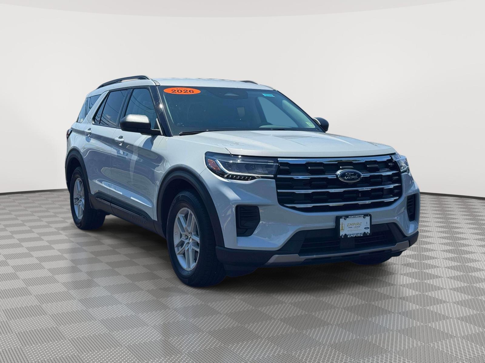 Space White Metallic 2026 Ford Explorer SUV / Crossover All-Wheel Drive Automatic