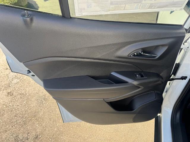 2026 Chevrolet Trax FWD LT