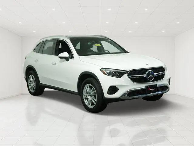 2023 Mercedes-Benz GLC 4MATIC SUV for sale in Shakopee, MN