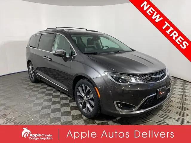 2018 Chrysler Pacifica Limited for sale in Shakopee, MN