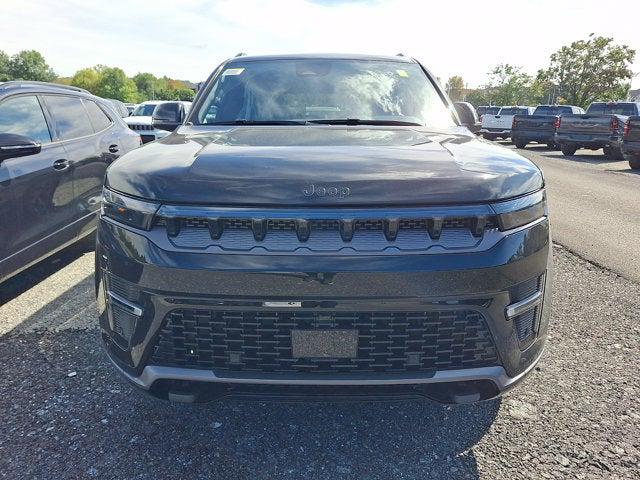 2027 Wagoneer Grand Wagoneer GRAND WAGONEER LIMITED ALTITUDE 4X4 2027 Wagoneer Grand Wagoneer GRAND WAGONEER LIMITED ALTITUDE 4X4