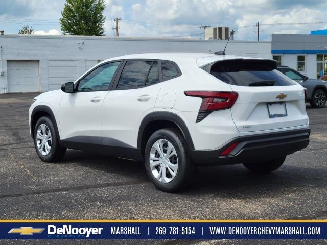 2026 Chevrolet Trax FWD LS