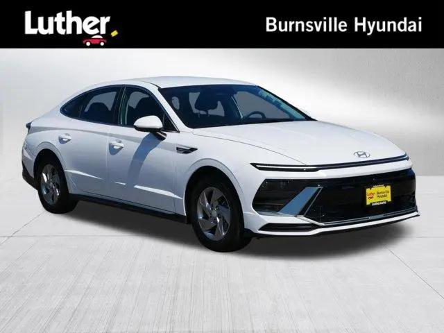 2026 Hyundai Sonata SE for sale in Burnsville, MN