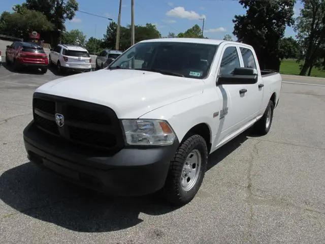 2023 Ram 1500 Classic Tradesman Crew Cab 4x4 6'4" Box for sale in Hurricane, WV