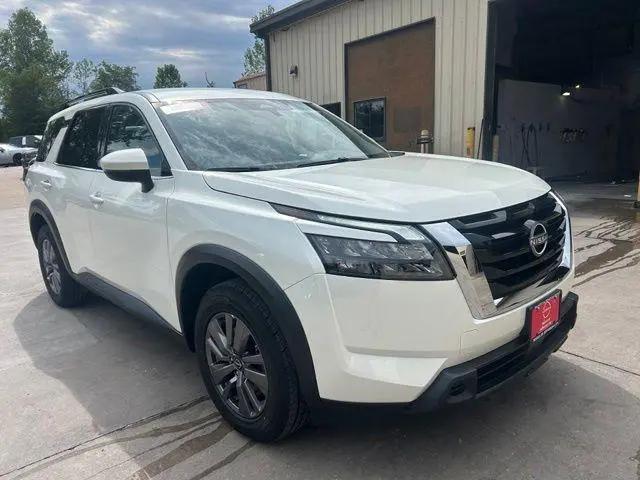 2024 Nissan Pathfinder SV FWD for sale in Jefferson City, MO
