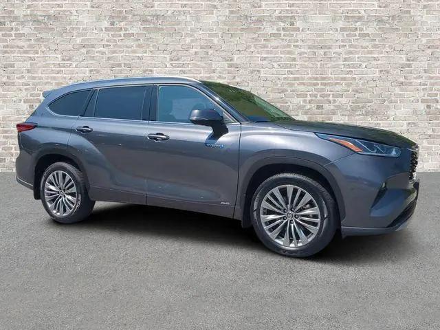 2021 Toyota Highlander Hybrid Platinum for sale in Midlothian, VA