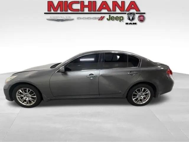 2013 INFINITI G37 Base for sale in Mishawaka, IN