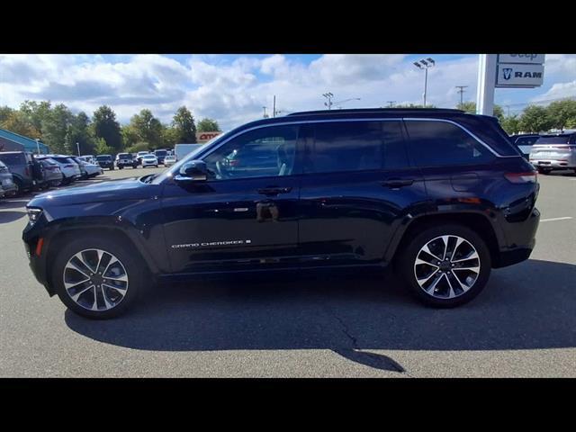 Used 2024 Jeep Grand Cherokee Overland 4x4 For Sale in East Hanover, NJ
